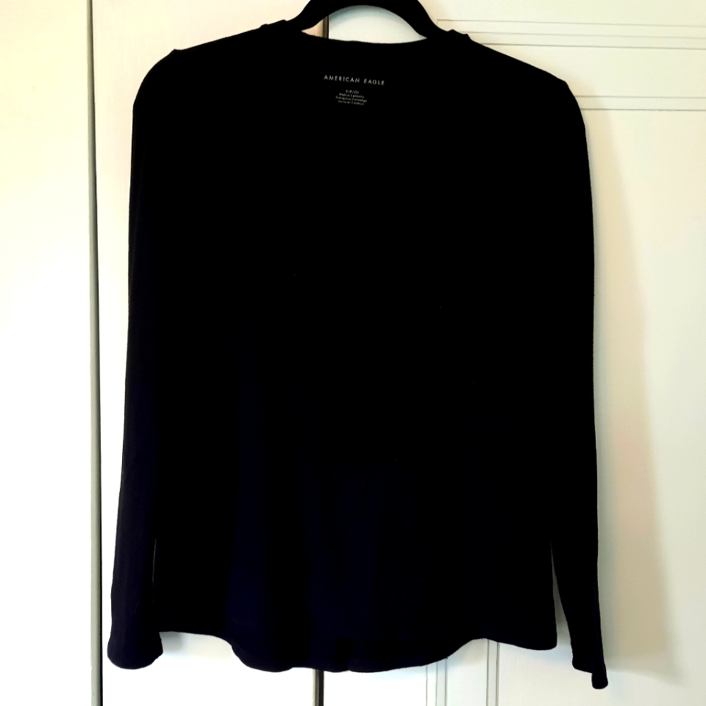 Black AE long sleeve tee